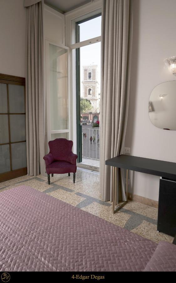 Dimora Donna Elena By Ranieri Bed & Breakfast Naples Exterior photo